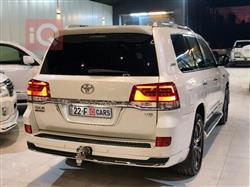 تويوتا لاندكروزر